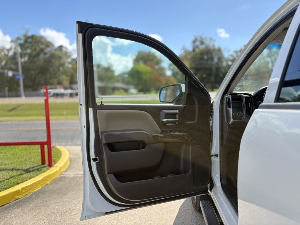 2018 Chevrolet Silverado 1500 Image 8