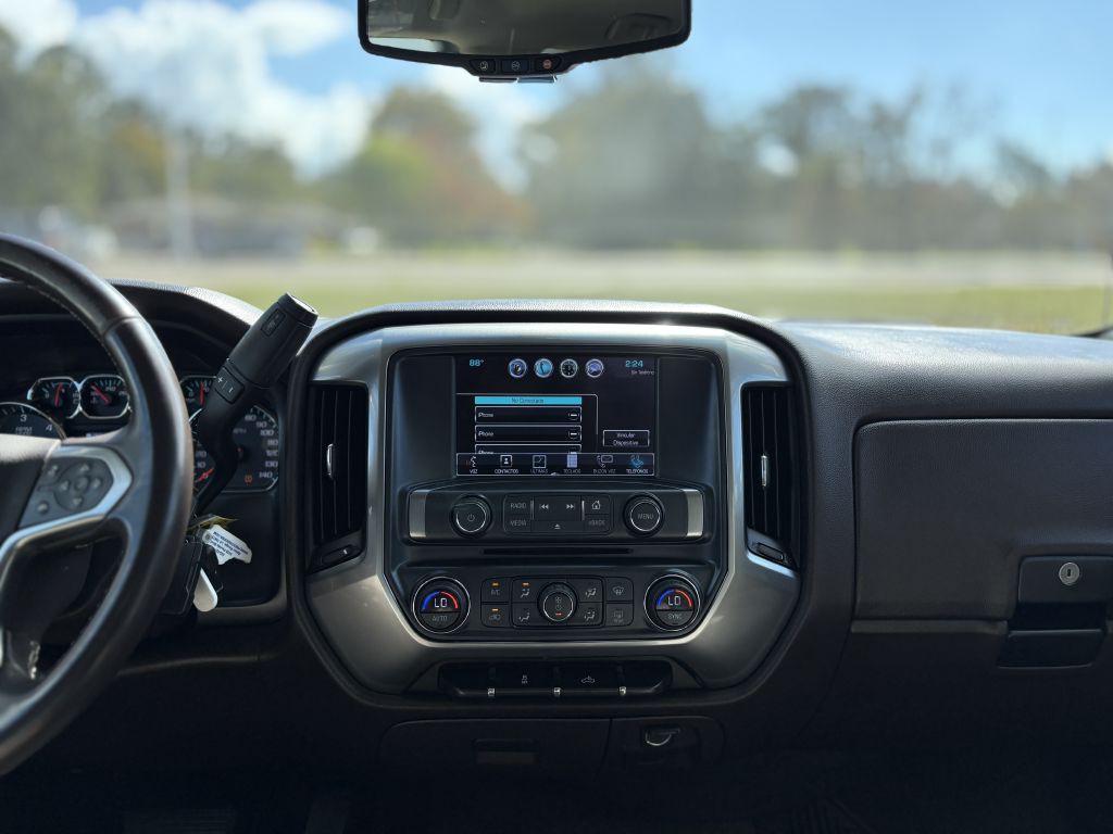 2018 Chevrolet Silverado 1500 Image 13