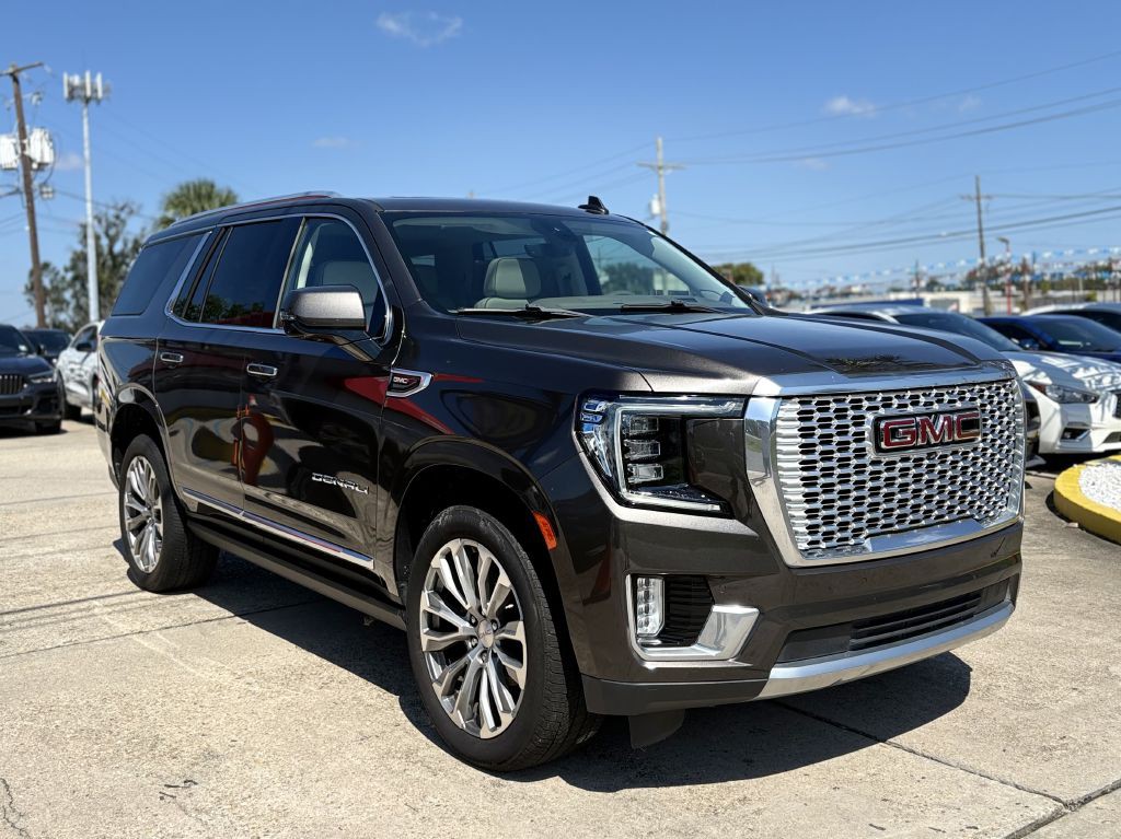 2021 GMC Yukon Image 3
