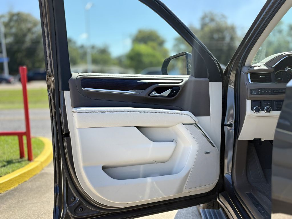 2021 GMC Yukon Image 6