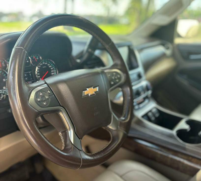 2018 Chevrolet Suburban Image 13