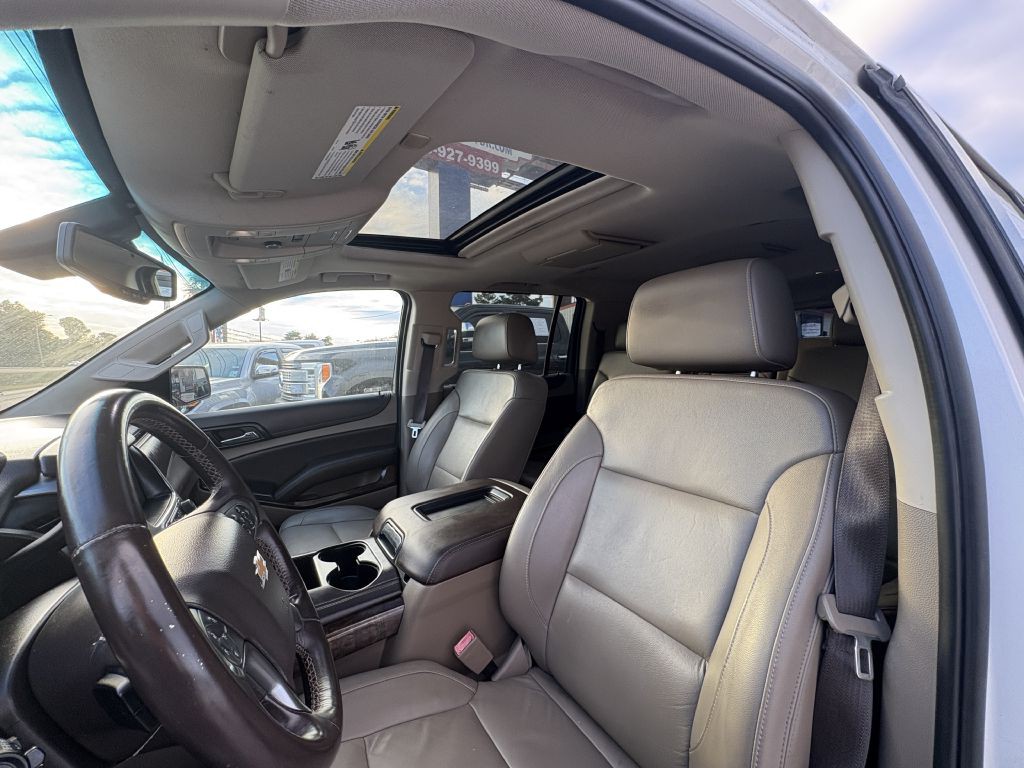 2018 Chevrolet Suburban Image 9