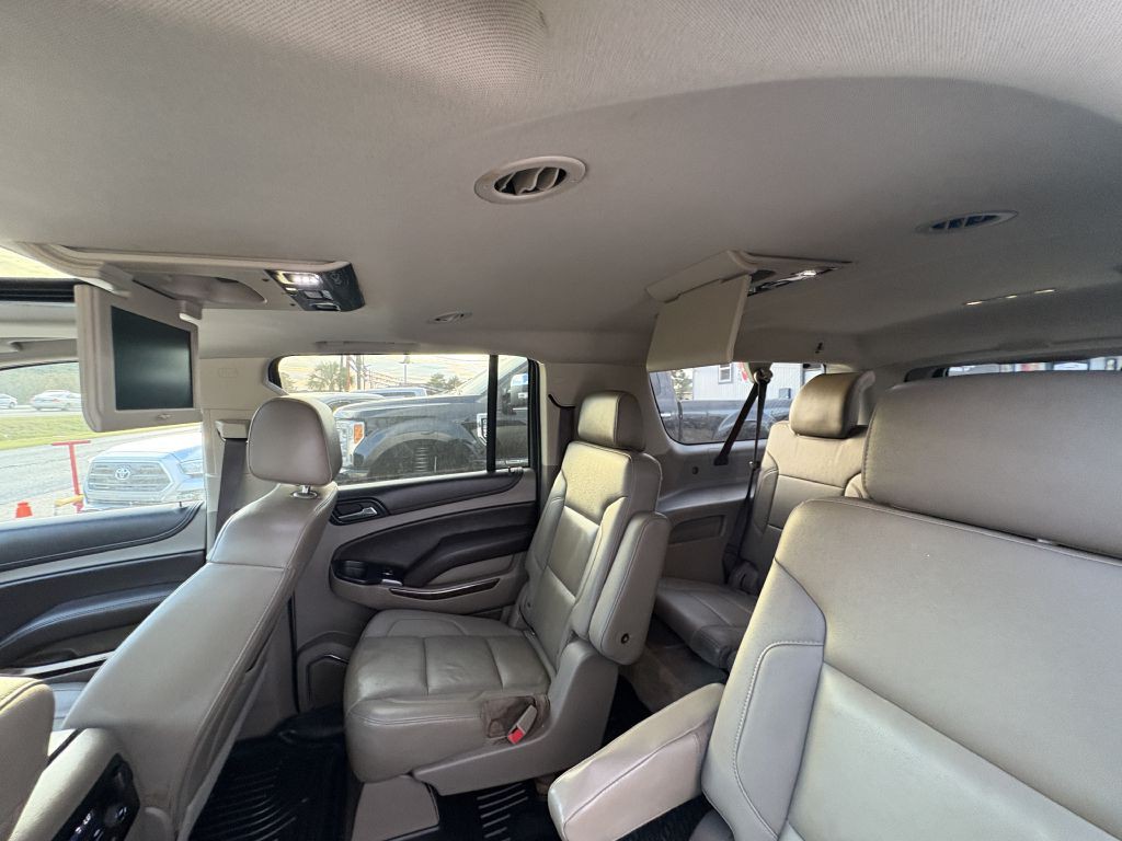 2018 Chevrolet Suburban Image 11