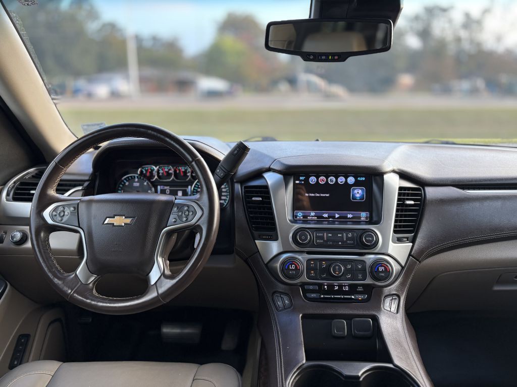 2018 Chevrolet Suburban Image 13