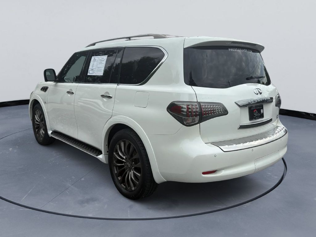 2015 INFINITI QX80 Image 6