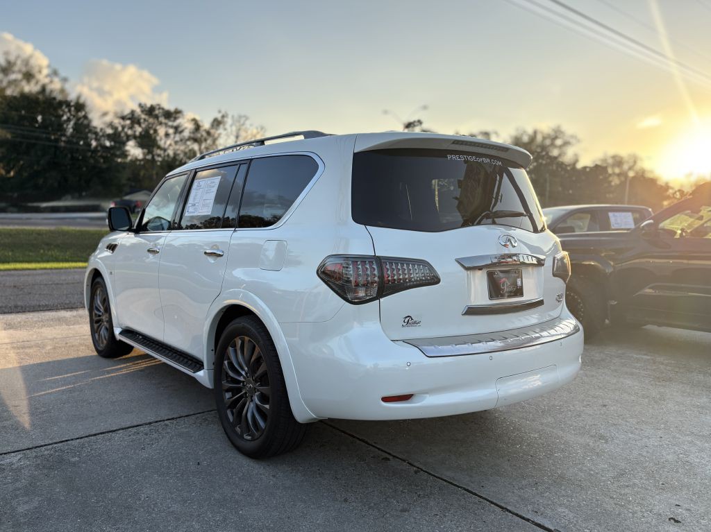 2015 INFINITI QX80 Image 5