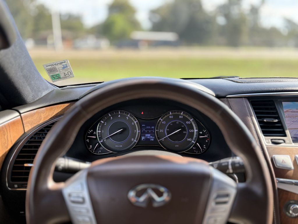 2015 INFINITI QX80 Image 15