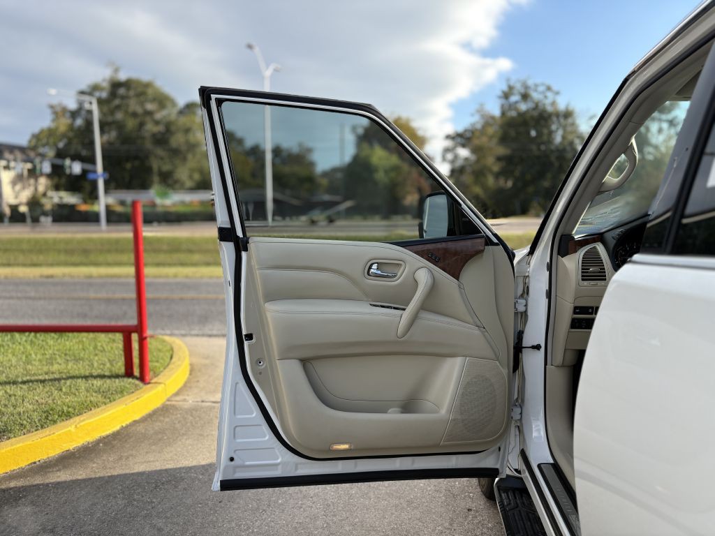 2018 INFINITI QX80 Image 7