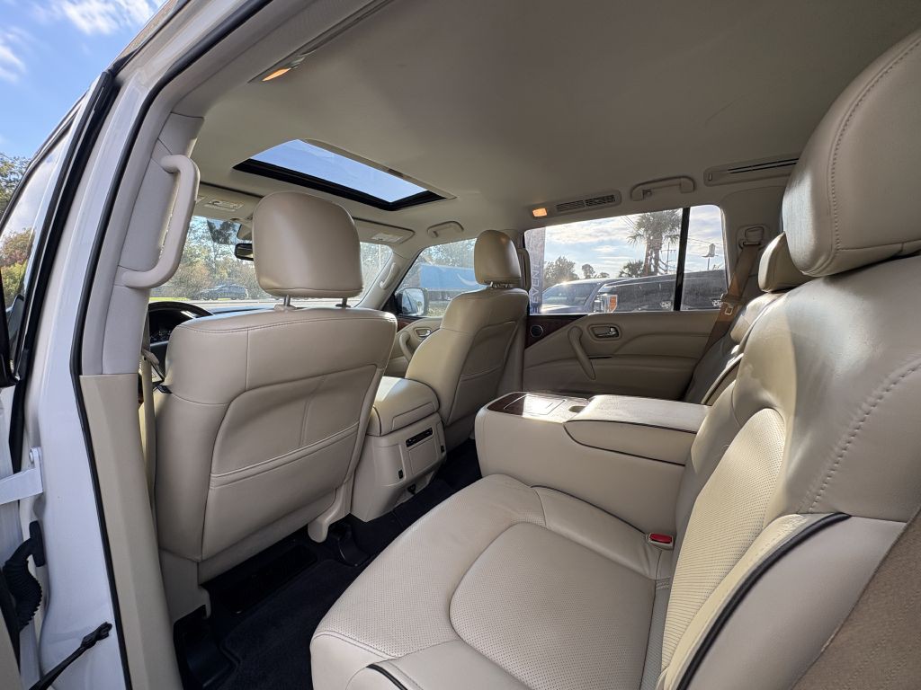 2018 INFINITI QX80 Image 10