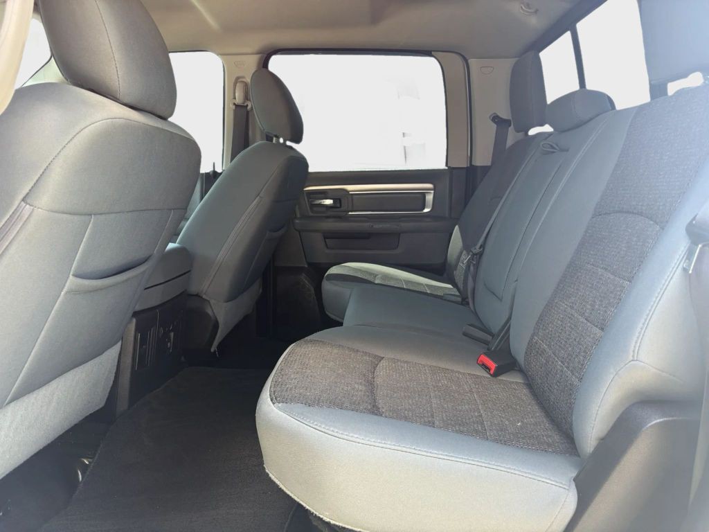2019 RAM 1500 Image 11