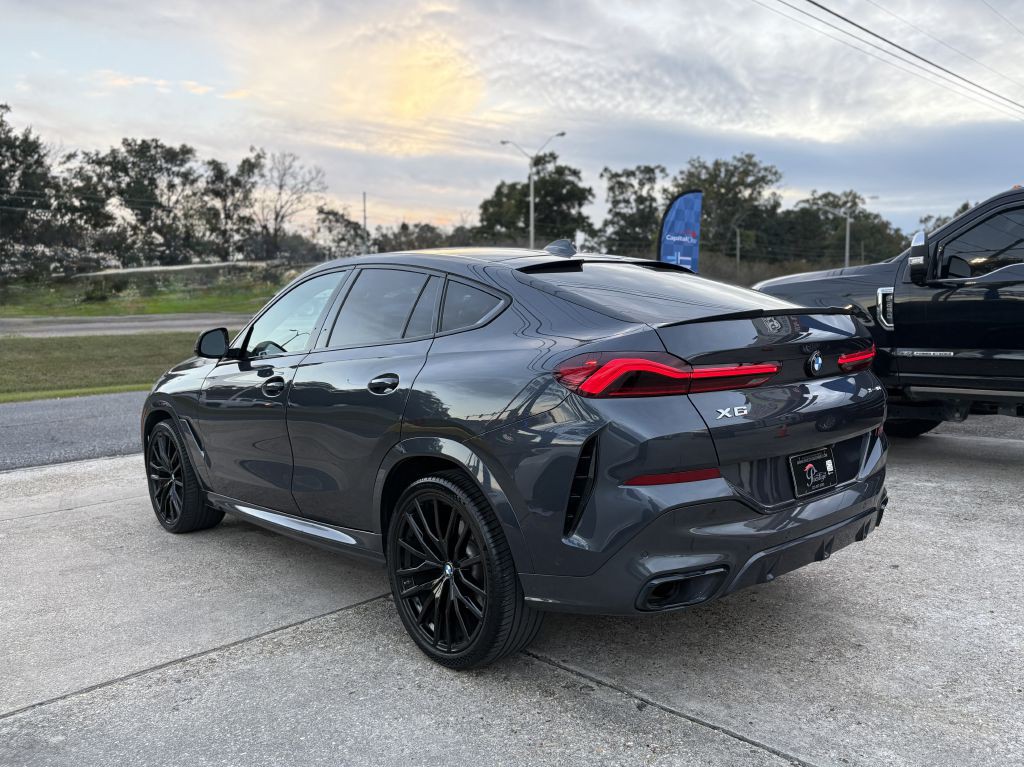 2022 BMW X6 Image 5