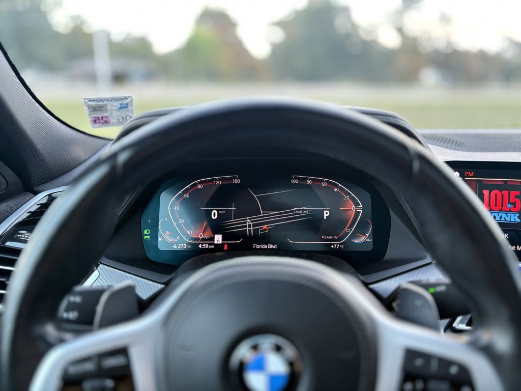 2022 BMW X6 Image 17