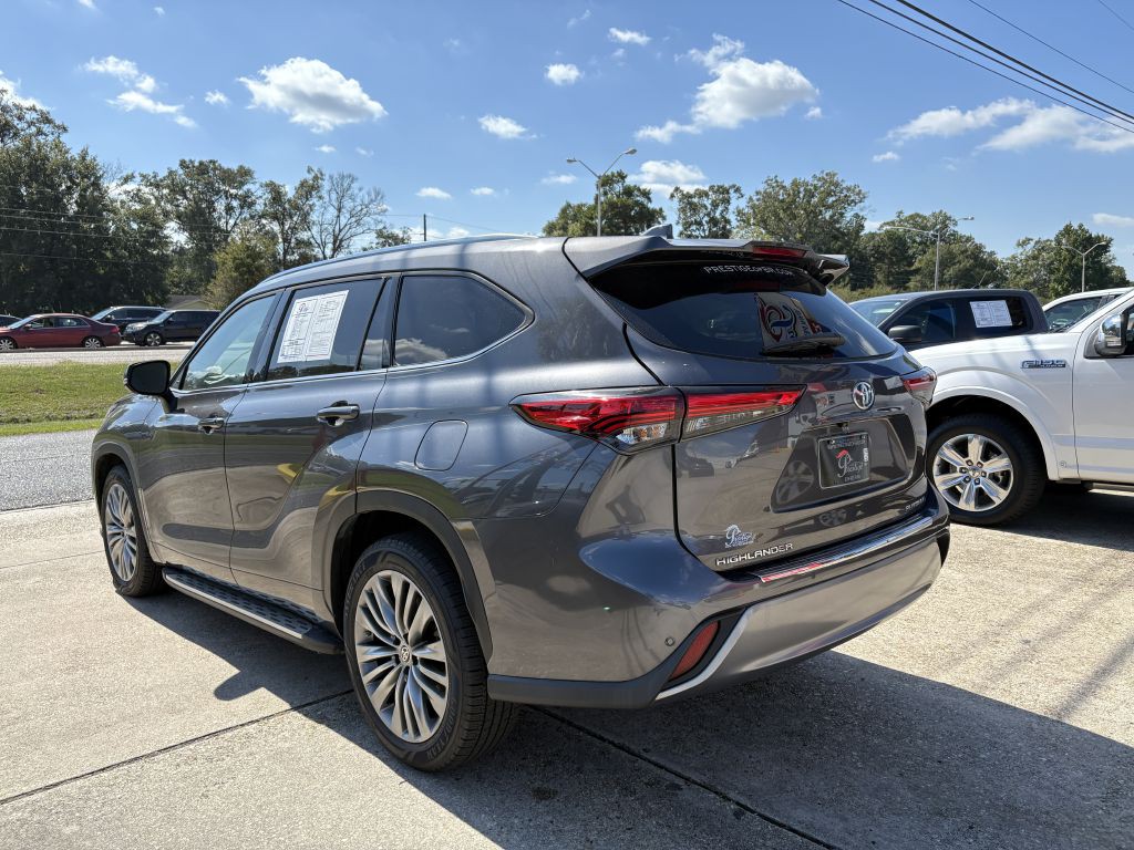 2022 Toyota Highlander Image 5