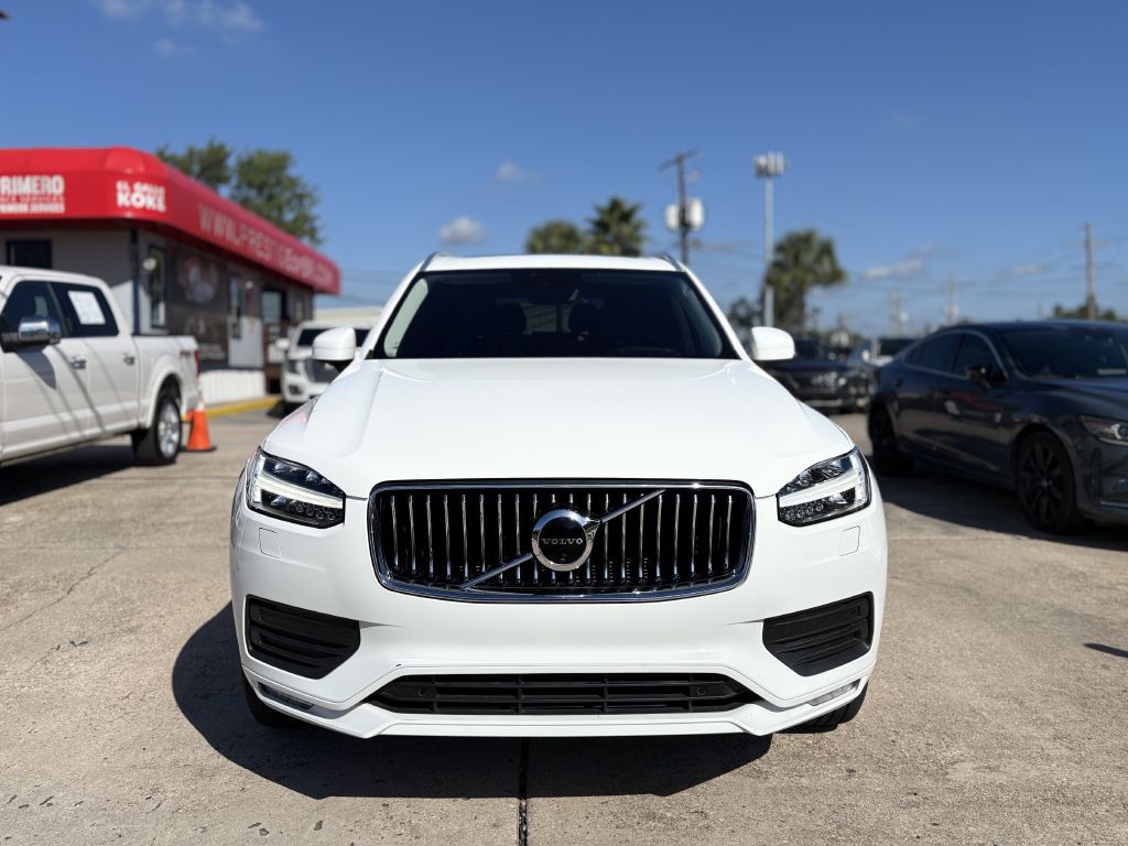 2020 Volvo XC90 Image 2
