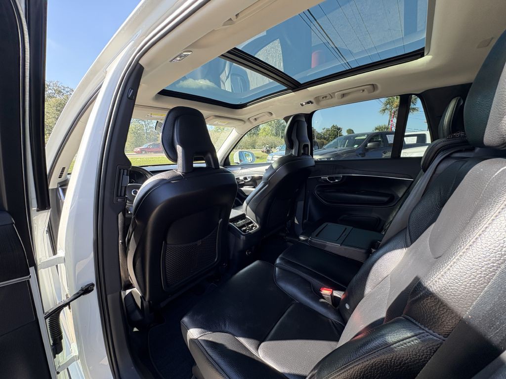 2020 Volvo XC90 Image 10