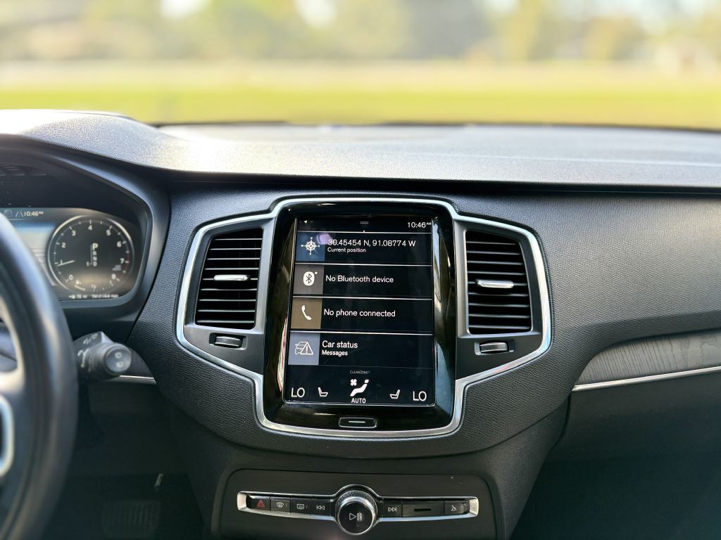 2020 Volvo XC90 Image 13