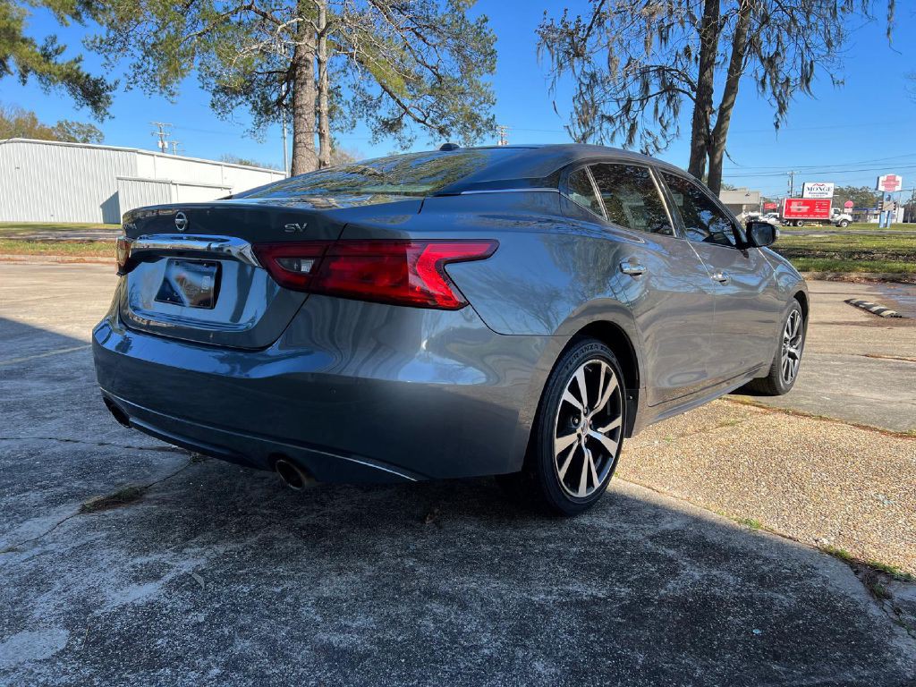 2017 Nissan Maxima Image 4