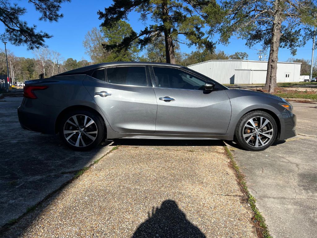 2017 Nissan Maxima Image 7