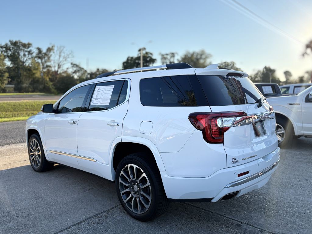 2022 GMC Acadia Image 5
