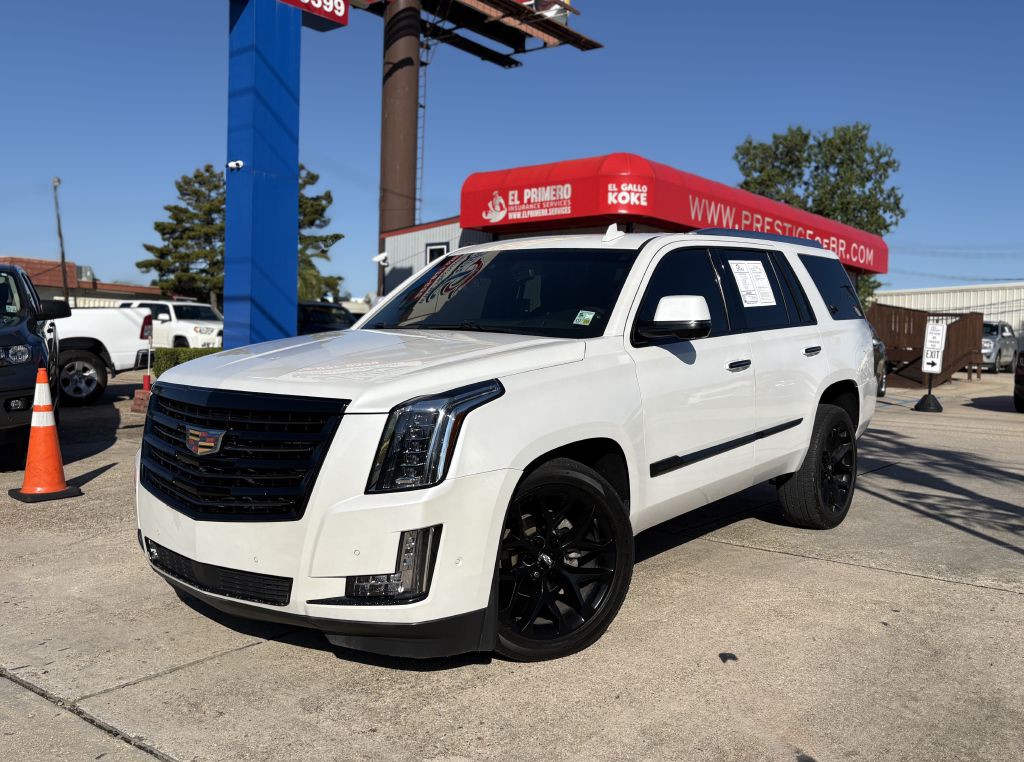 2018 Cadillac Escalade Image 1