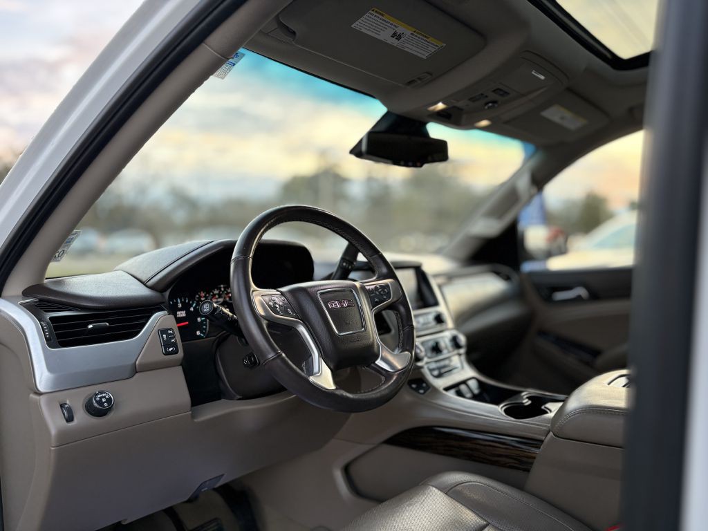 2017 GMC Yukon Image 9