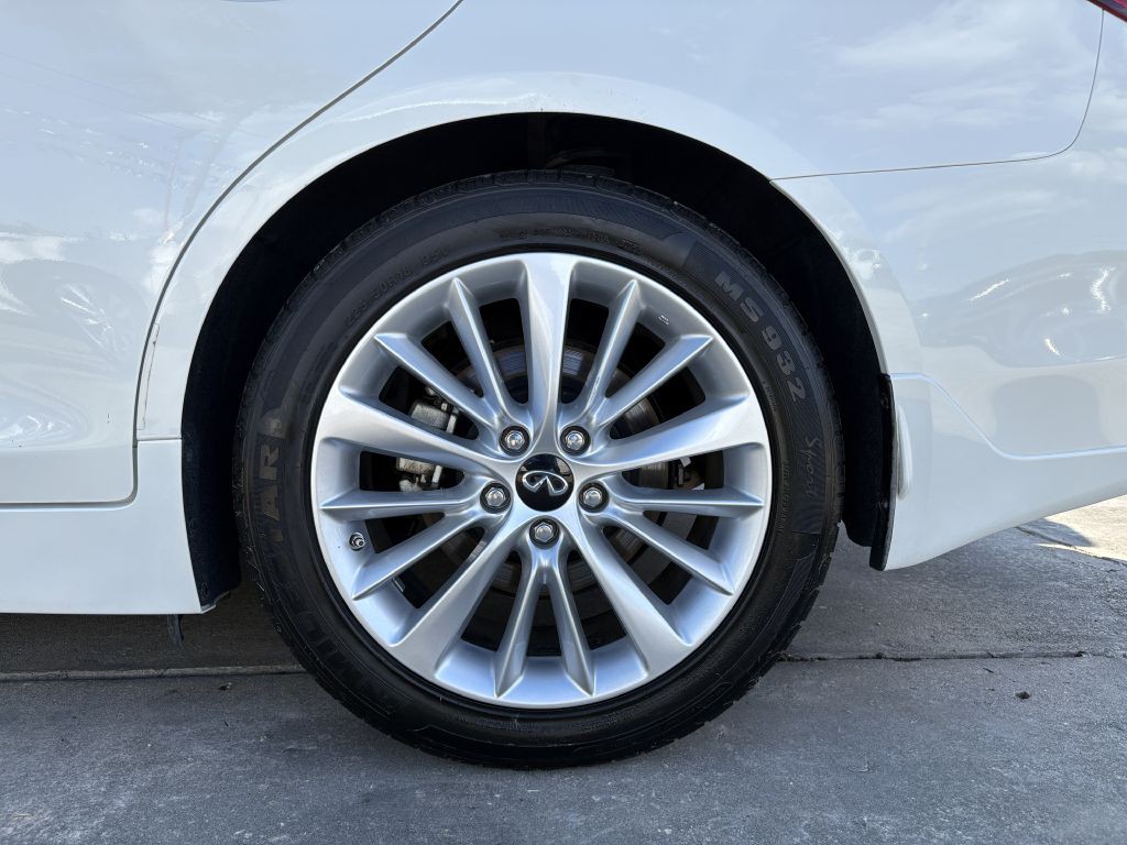 2021 INFINITI Q50 Image 6