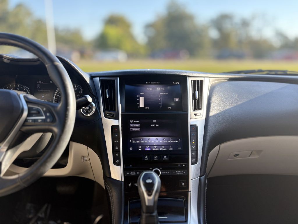 2021 INFINITI Q50 Image 10