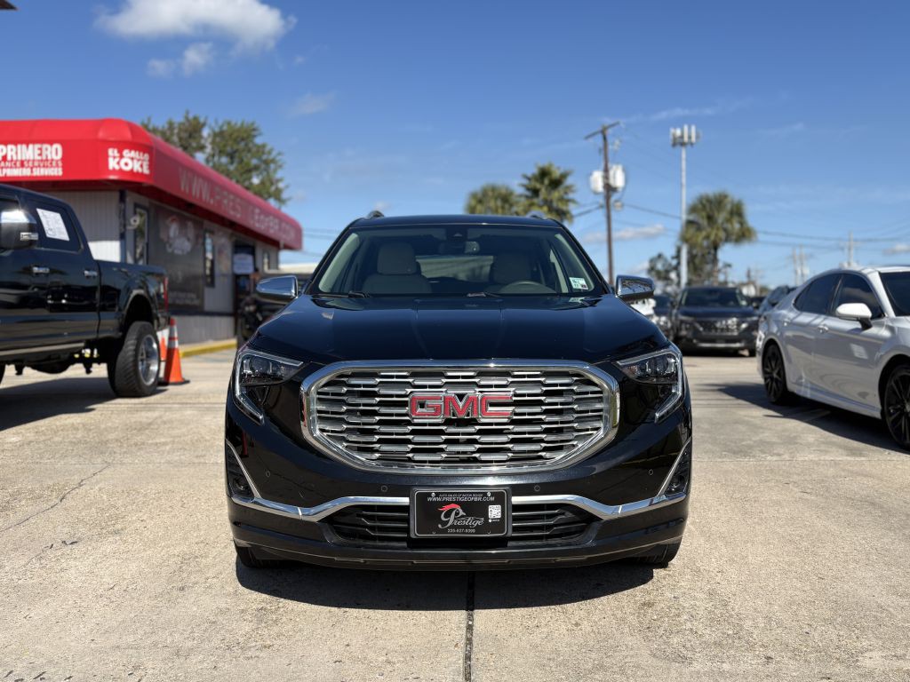 2020 GMC Terrain Image 2