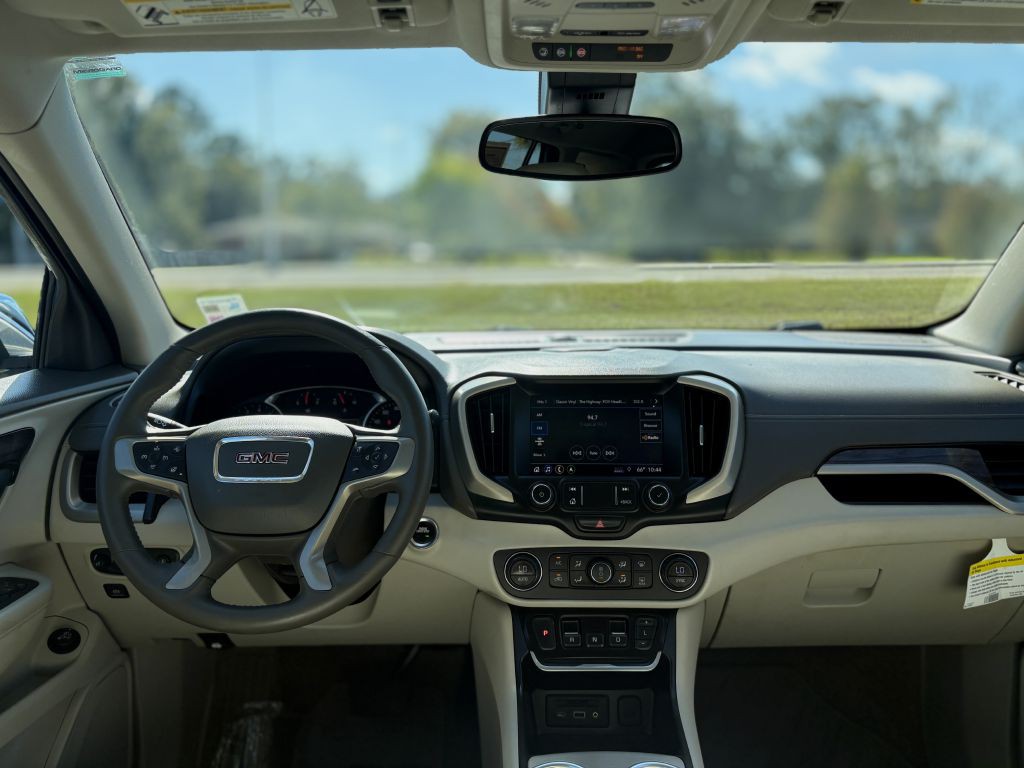 2020 GMC Terrain Image 12