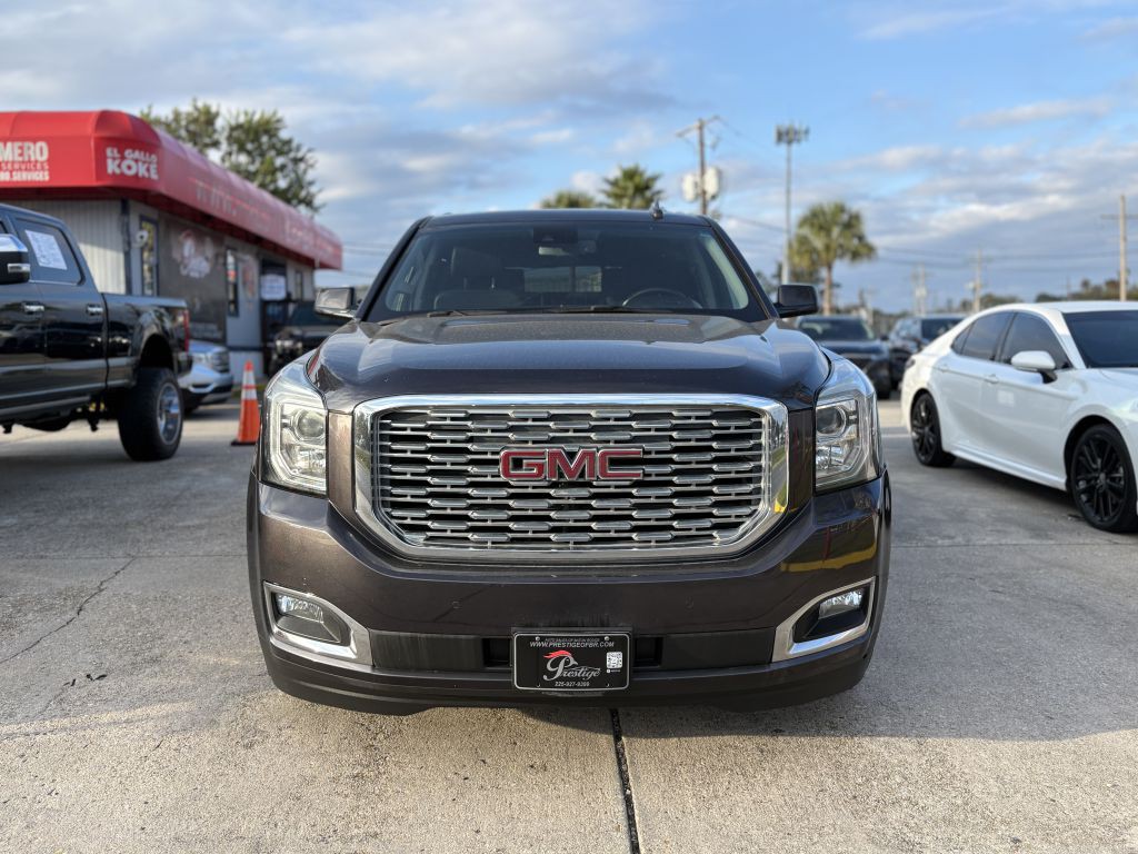 2018 GMC Yukon Image 2