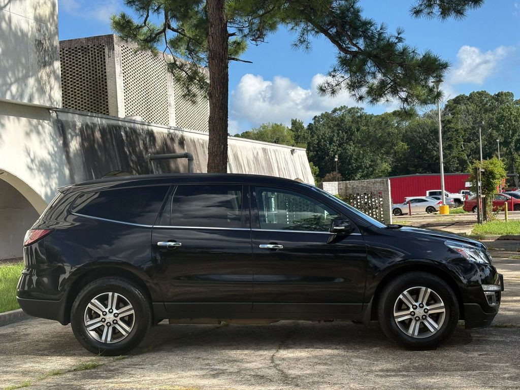 2017 Chevrolet Traverse Image 7