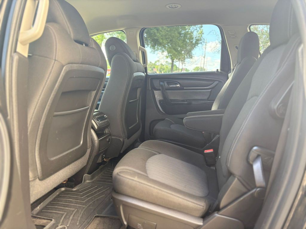 2017 Chevrolet Traverse Image 17