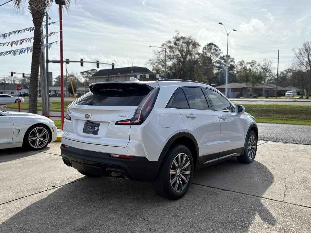 2019 Cadillac XT4 Image 4