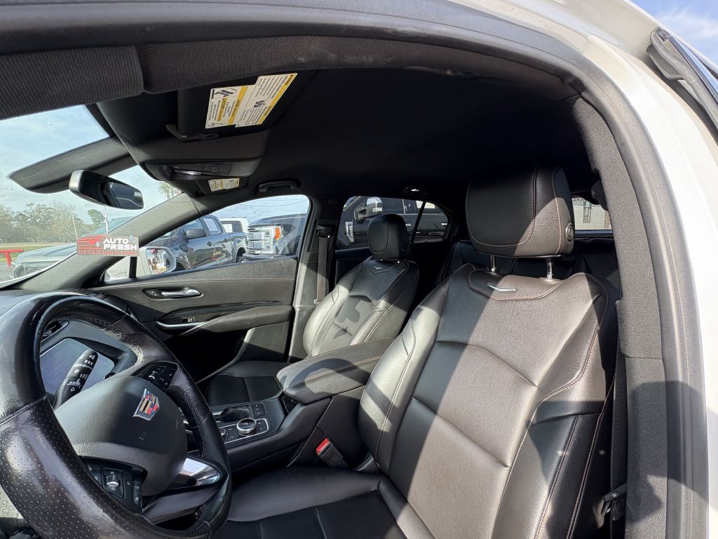 2019 Cadillac XT4 Image 9