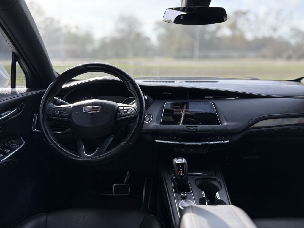 2019 Cadillac XT4 Image 11