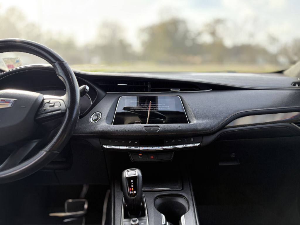 2019 Cadillac XT4 Image 12