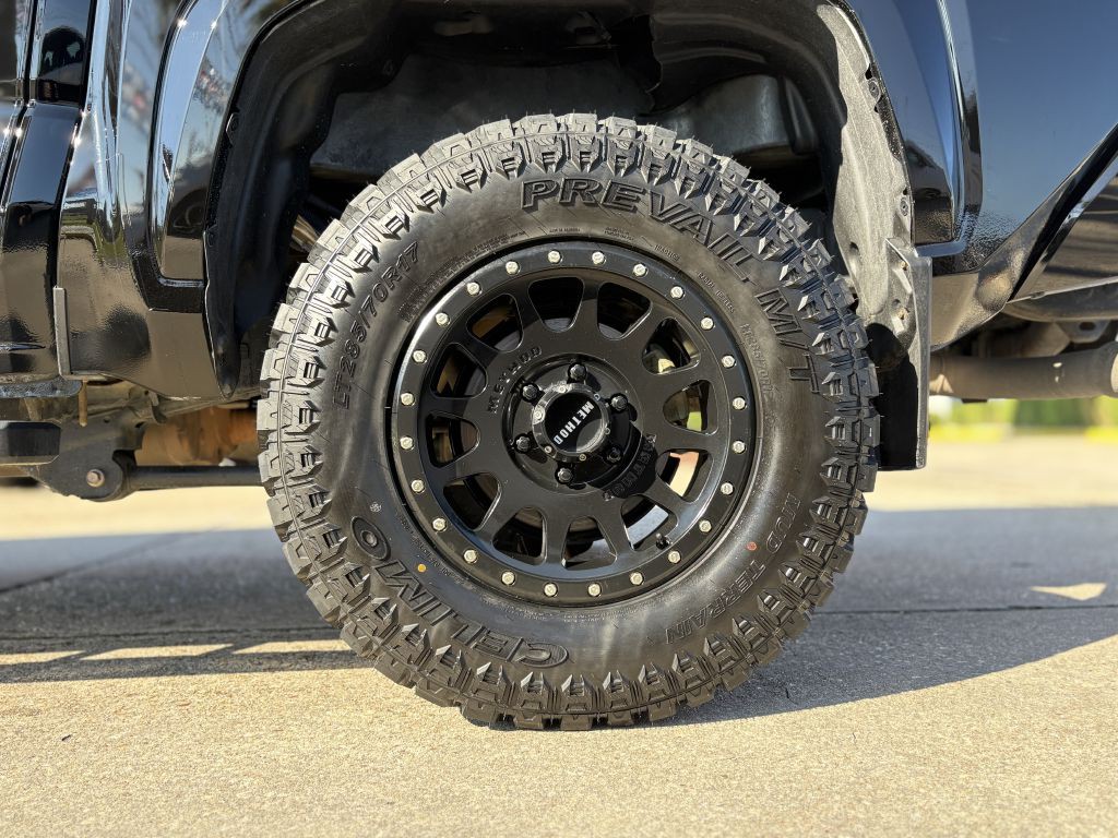 2024 Toyota Tacoma Image 6