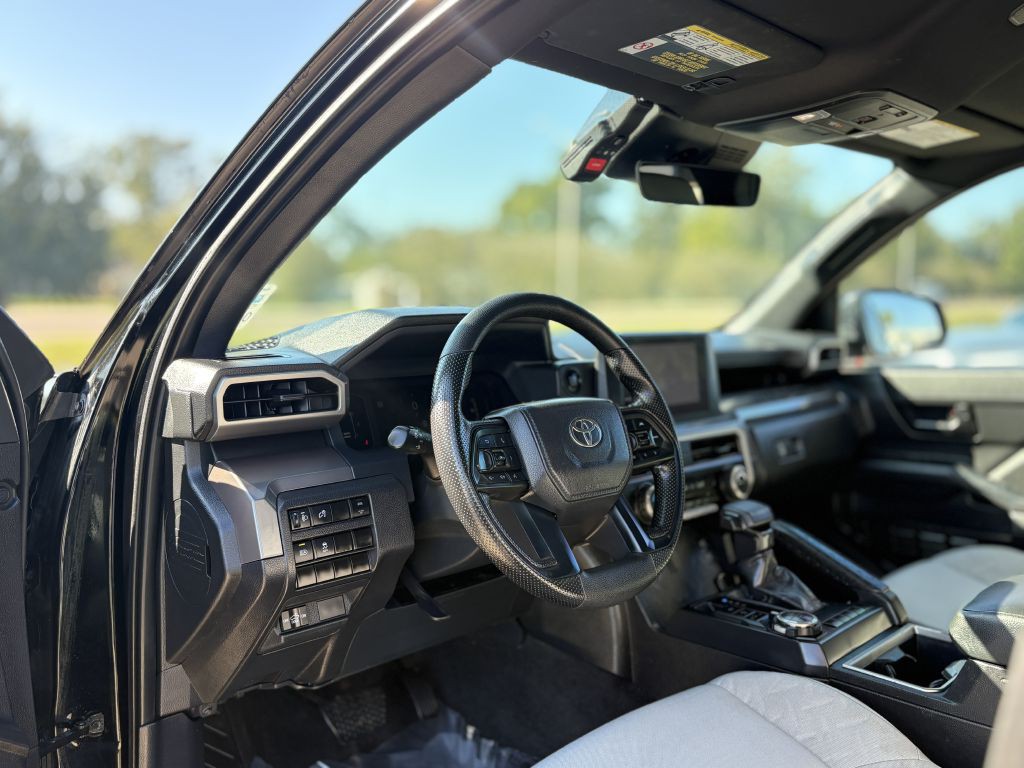 2024 Toyota Tacoma Image 8