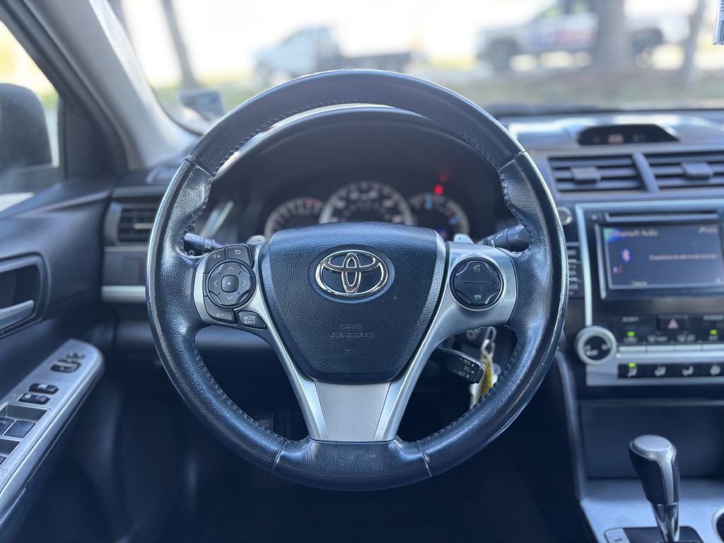 2012 Toyota Camry Image 15