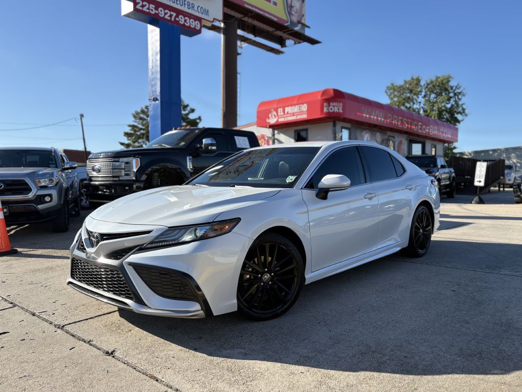 2023 Toyota Camry Image 1