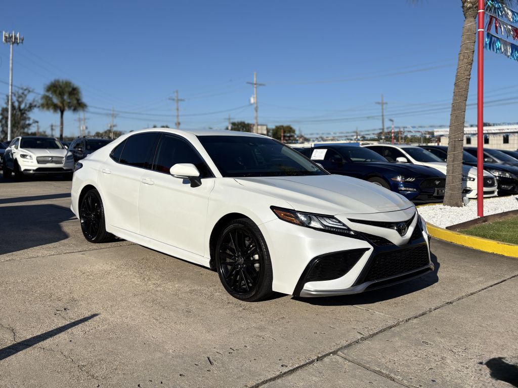 2023 Toyota Camry Image 3