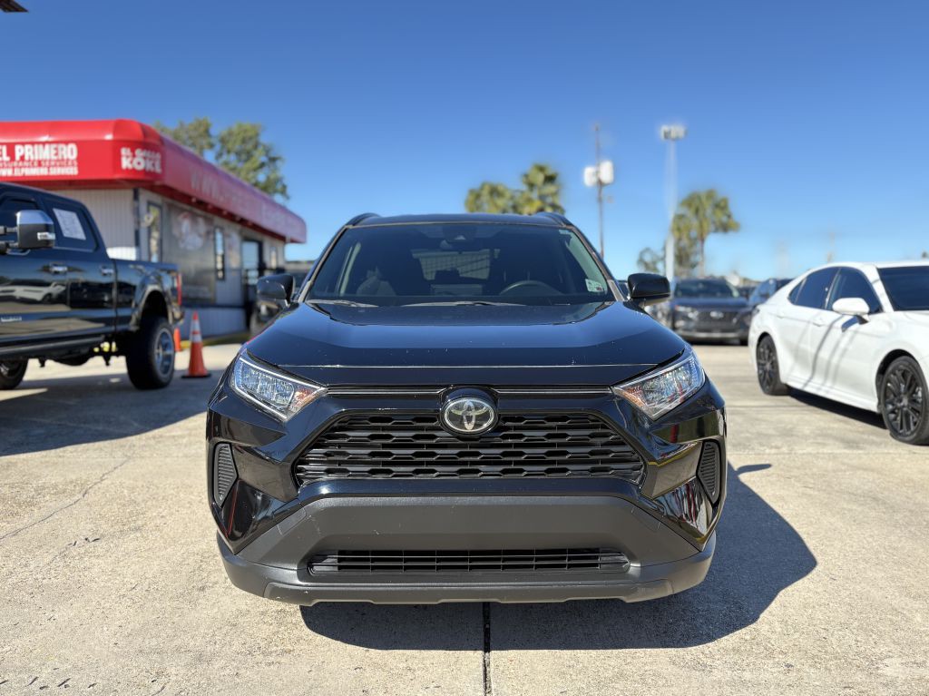 2019 Toyota Rav4 Image 2