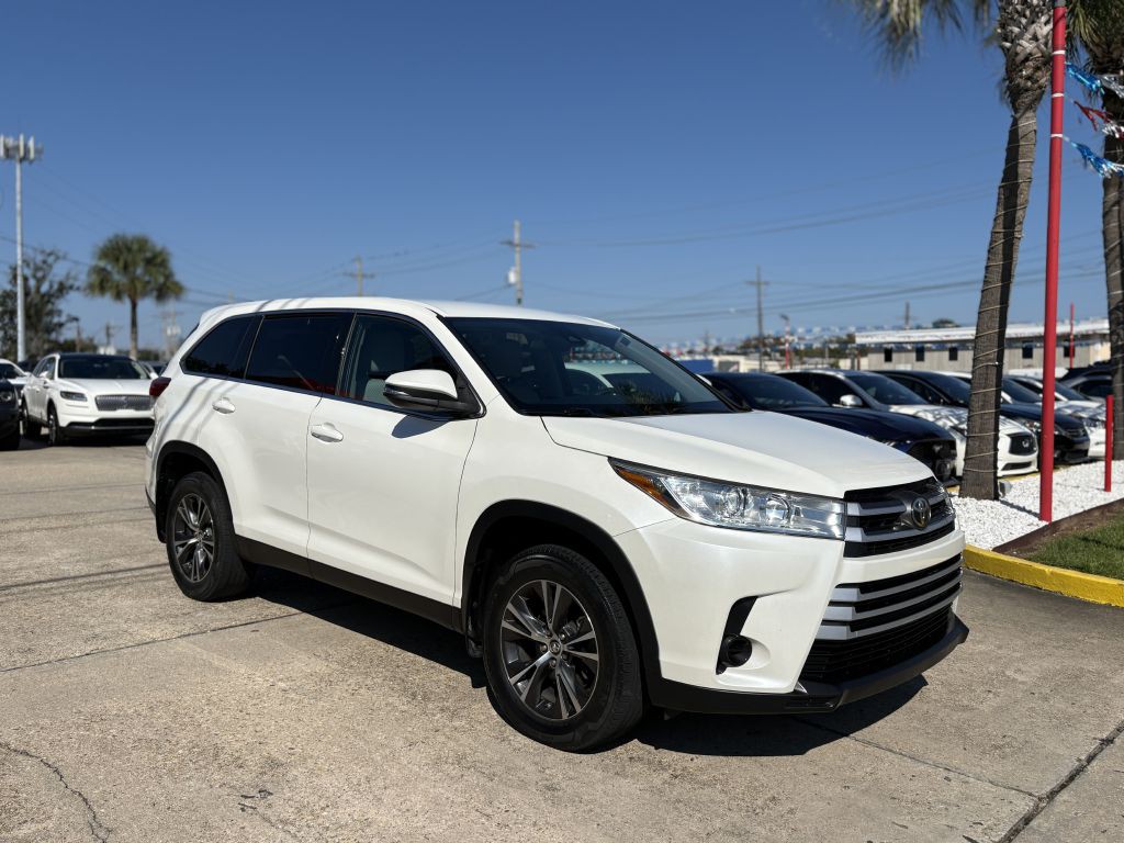 2019 Toyota Highlander Image 3