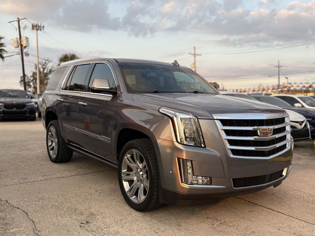 2018 Cadillac Escalade Image 3