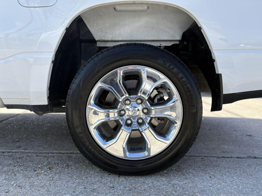 2022 RAM 1500 Image 6