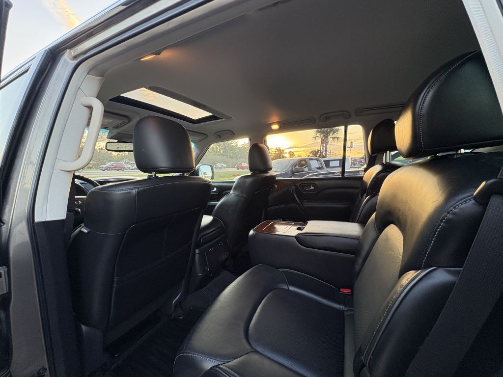 2018 INFINITI QX80 Image 10