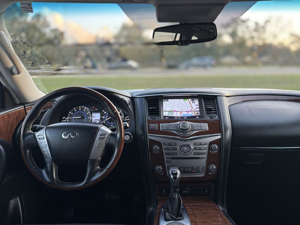 2018 INFINITI QX80 Image 12