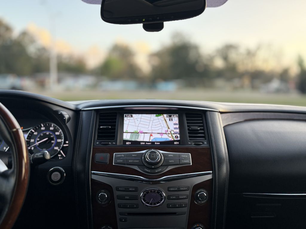 2018 INFINITI QX80 Image 13