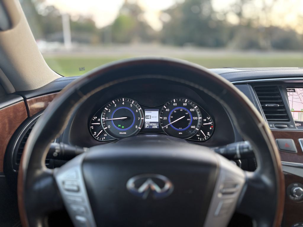 2018 INFINITI QX80 Image 14