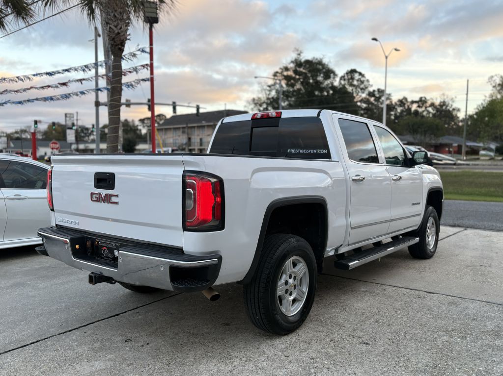 2017 GMC Sierra Image 4